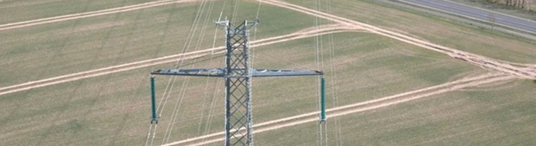 Une méthode de détection exhaustive pour les inspections de puissance par drones